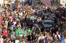 parade4