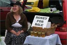 386